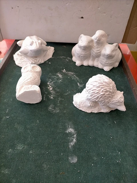 LOT DE 4 Plâtres A Peindre Grenouille Lapin Hérisson Chouette EUR 18,00