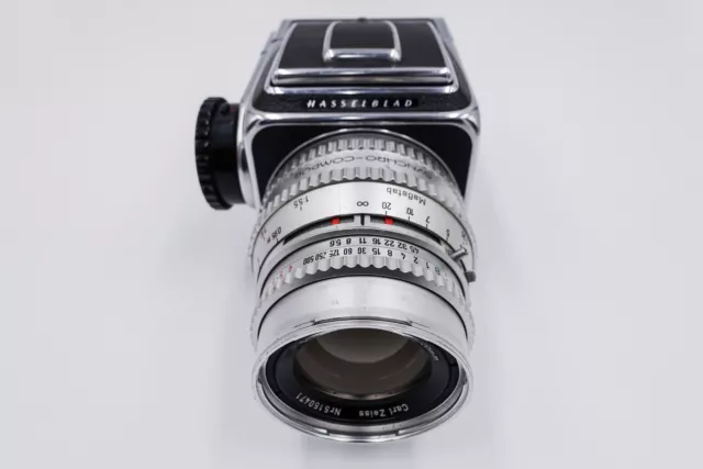 Hasselblad 500C + Carl Zeiss S-Planar  5,6/120mm SHP 301749