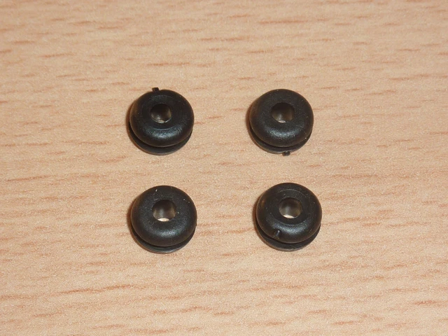 4 St. (4 pc.) Kabeltülle / Gummitülle / Kabeldurchführung (Kabel-Ø 3 mm)