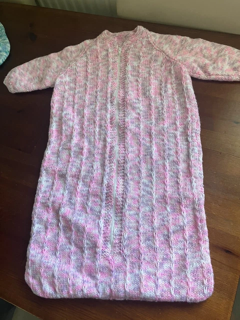 handgestrickter Babyschlafsack