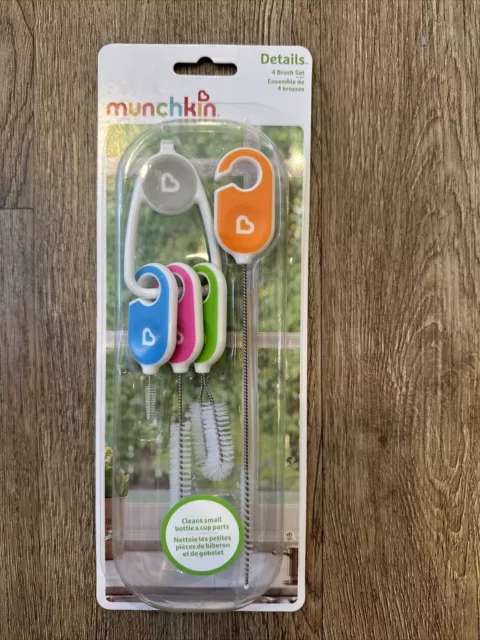 Munchkin Bottle and Cup Cleaning Brush 4 Piece Set with Key Ring NIP FREE S/H