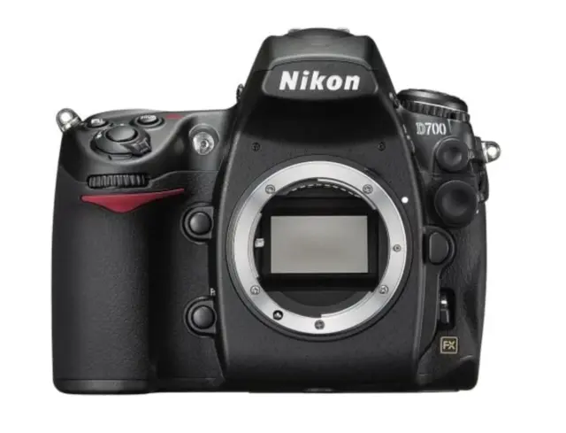 Nikon D700 12.1 MP Digital SLR Camera Body From JAPAN ship Fedex Used