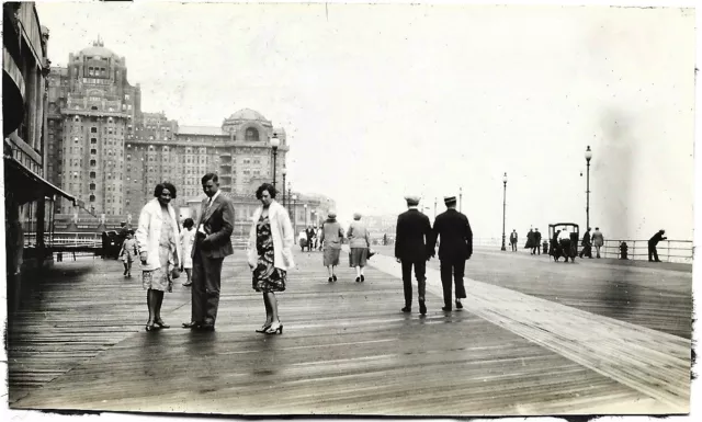Vintage 1930s Photo of People Walking on Atlantic City Boardwalk Traymore Hotel