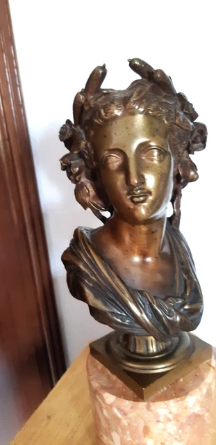 Sculpture bronze XIXè signée Duchoiselle ,jeune fille à la couronne de fleurs 