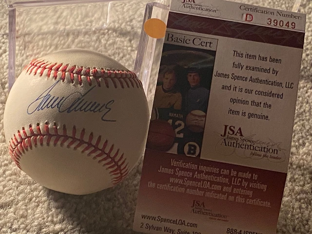 TOM SEAVER SIGNED AUTO N L BASEBALL NEW YORK METS Reds White SOX in Cube JSA COA TOM SEAVER SIGNED AUTO N L BASEBALL NEW YORK METS Reds White SOX in Cube JSA COA