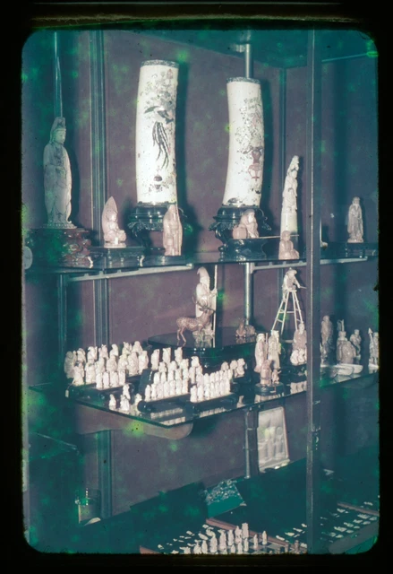 c1950 Tokyo Store Figurines Japan Red Boarder 35mm Slide Kodachrome
