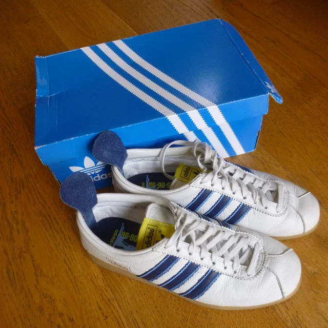 adidas gazelle silver green womens Adidas Gazelle Vintage Dentist Chair main image 0
