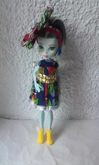 Vêtements pour poupée Monster High