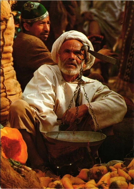 CPM AK MAROC Typique. Souk: marchand de legumes (343350)