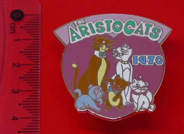 Disney Countdown To Millennium The Aristocats 1970 Enamel Pin Badge 1999