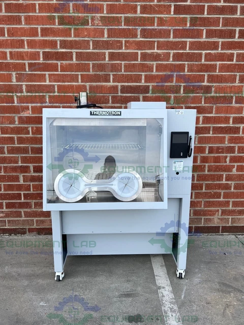 Thermotron CDS-5 Cytogenetic Environmental Chamber 20ºC - 40ºC, 25% RH to 75% RH