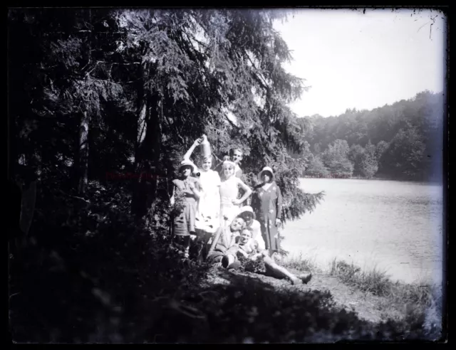 FRANCE Family Voyage Lac c1930 Photo NEGATIVE Glass Plate Vintage VrL5n4