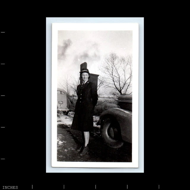 Old Vintage Photo WOMAN TRAIN CONDUCTOR UNIFORM TRAINMAN HAT BY CLASSIC CAR