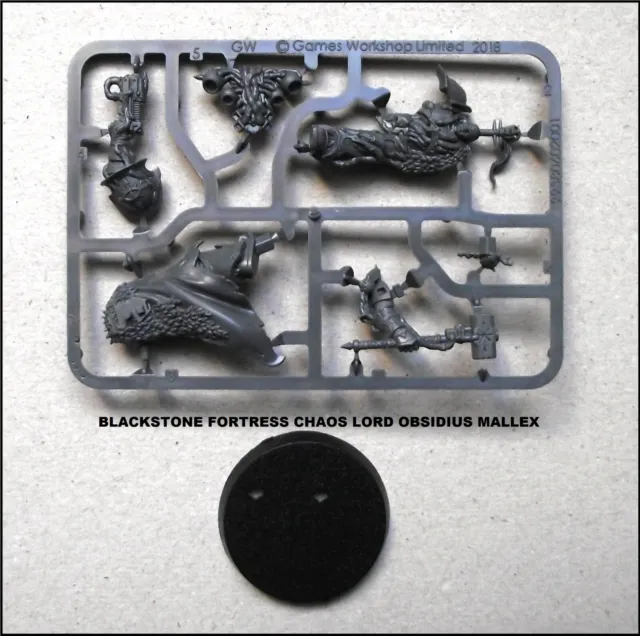 BLACKSTONE FORTRESS Figurine CHAOS LORD OBSIDIUS MALLEX + Carte & Socle