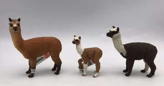 Schleich ALPACA FAMILY Stallion Mare Foal 2011 Animal Figure 13705 13703 13704