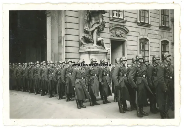Orig. Foto Soldaten bei Parade in WIEN Österreich 1940