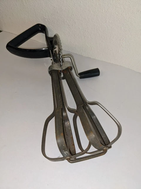 Ekco Mixer Egg Beater Hand Crank Black Handle Made In USA Vintage
