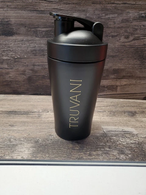 Taza agitadora de acero inoxidable Truvani con bola agitadora de alambre 16,9 oz, 500 ml negra
