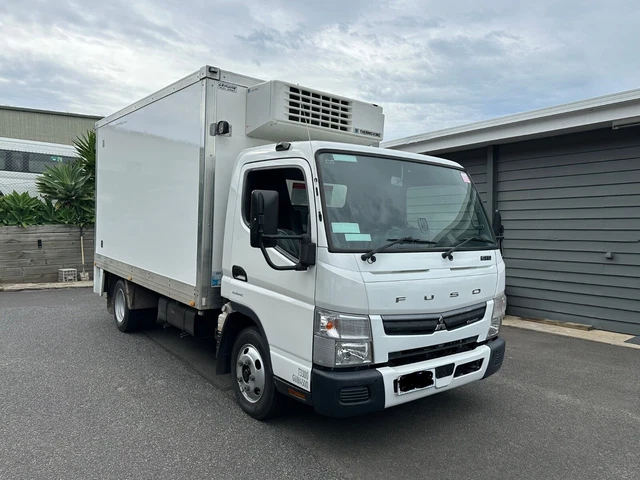 2018 Fuso Canter 515 REFRIGERATED PANTEC