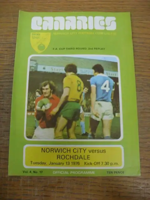 13/01/1976 Norwich City v Rochdale [FA Cup 2nd Replay] (Light Crease)