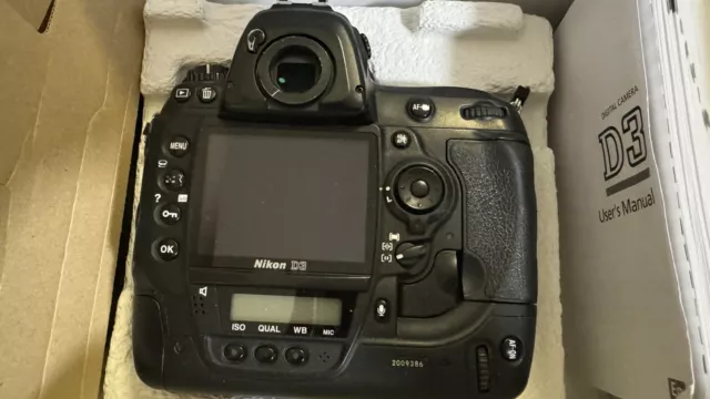 Nikon D3 12.1MP Digital SLR Camera Black( Body Only)