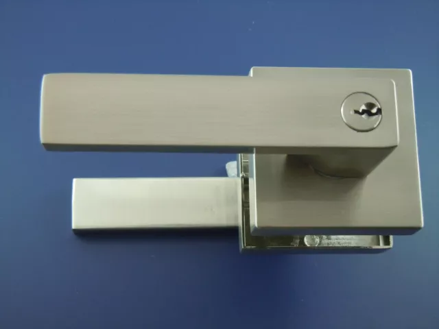 Entrance Door Lever Handles Lock Set - Como Series Handle (3111) 2