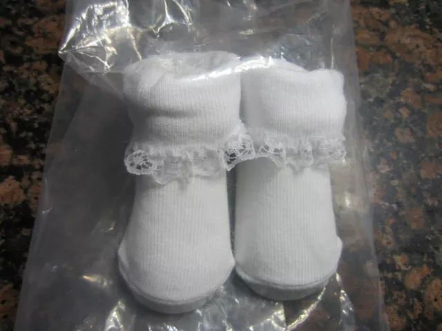 NWT Infant white cross socks with lace