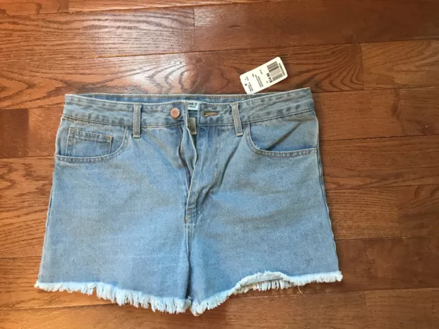 NWT Forever 21 Womens Juniors Medium Wash Denim Jean Shorts Sz 27