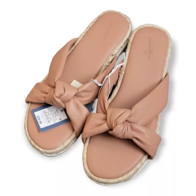 Universal Thread Women's Sandal Size 8.5 Color Tan Memory Foam