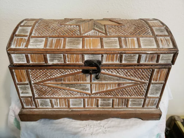 Vintage Handmade Chinese Oriental Bamboo Inlaid Design Wood Storage Box Chest