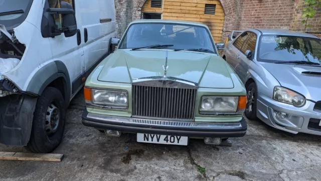 Rolls Royce Silver Spirit 1982 tax and mot exempt spares/repair