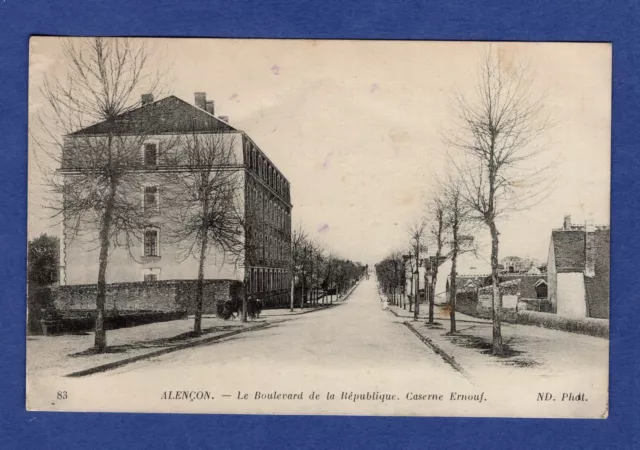 Cf / postcard - CPA / Alençon -> Le boulevard de la République .. // Orne 61