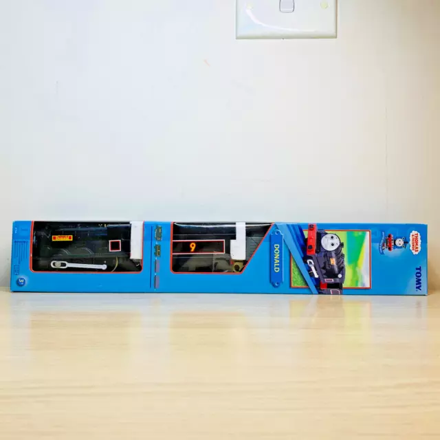 Donald - Thomas & Friends Trackmaster Battery Operated Motorised Railway Trains