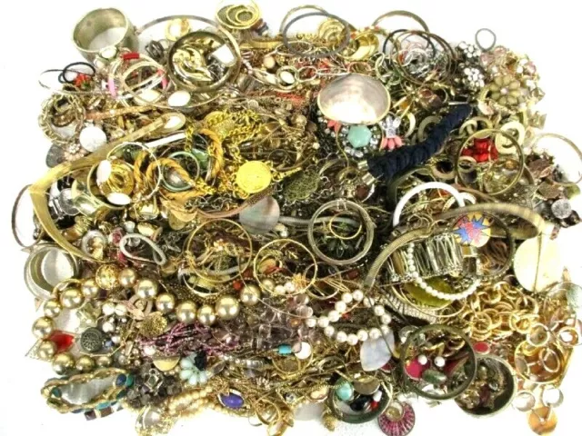 Vintage Now Jewelry Huge Lot Box 3 Pounds Junk Craft Wear Brooch Chains Earrings