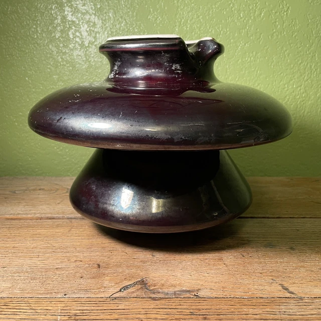 1938 Pinco No 1125 Large Ceramic Saddle Top Insulator 10-1/2"