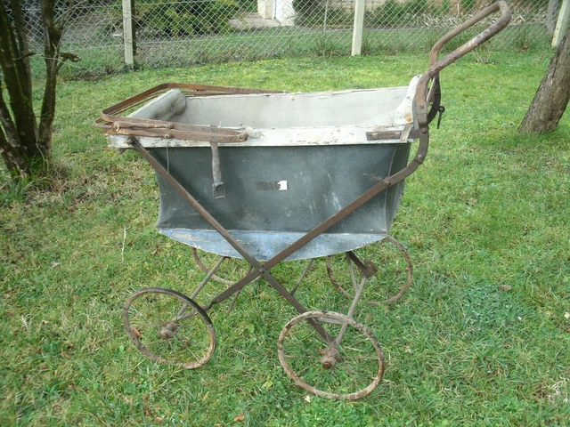 ANCIEN JOUET LANDAU epoque 1900 EUR 110,00 - FR