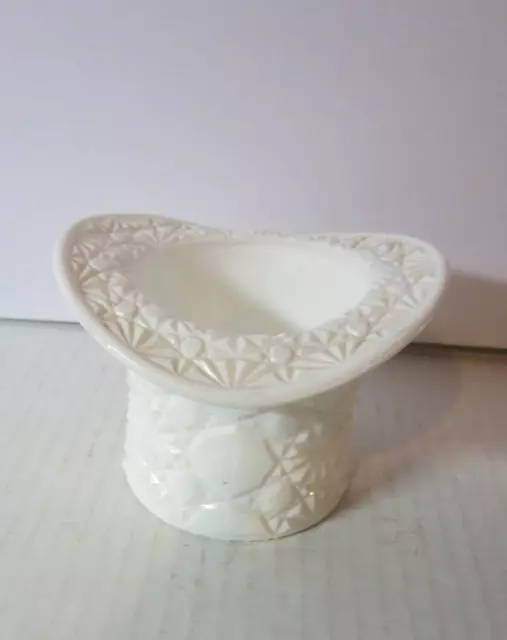 Fenton Vintage Top Hat -White  Milk Glass Daisy and Button- 2.75" High-(X2)