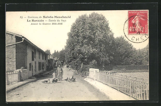 CPA La Harazée, Entrée du Pays 1917