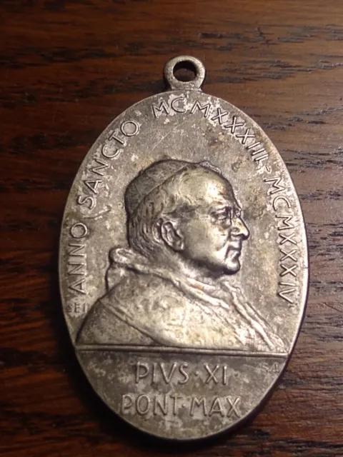 PAPALE MEDAL POPE Medal Vatican Medal Pius IX Holy Year 1933 1934 $25. ...