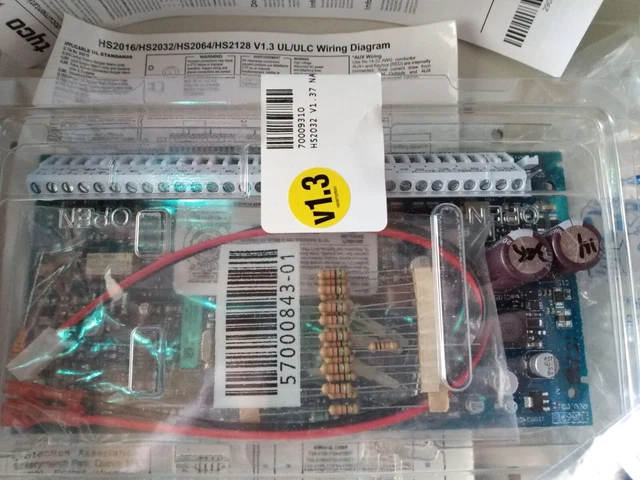DSC PowerSeries Neo HS2032 Security Control Panel w/ RFK5501 Keypad