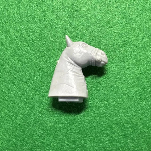 Warhammer Bretonnian Knight Caparison Horse x1 Steed Head Bit Elf Games Workshop