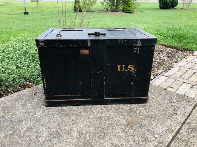 Antique Stagecoach Railroad Strong Box Iron Chest Safe Herring Hall Marvin Co. Antique Stagecoach Railroad Strong Box Iron Chest Safe Herring Hall Marvin Co.