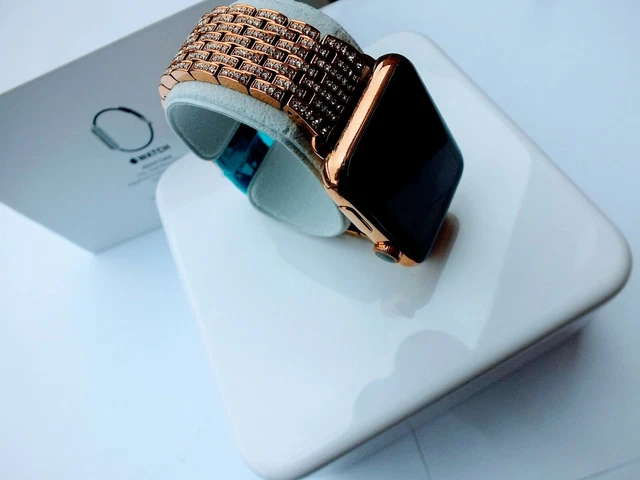 Rose gold apple discount watch with teal band
