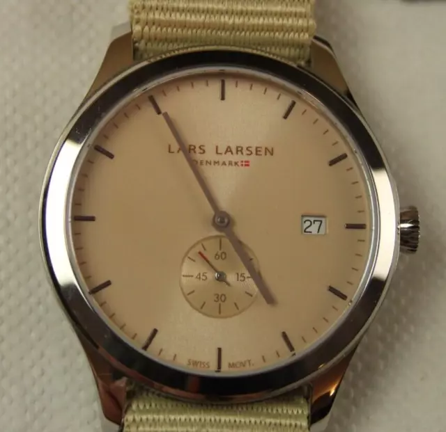 Lars Larsen Herrenuhr Quarz beige Saphirglas dezentraler Sekundenzeiger 2-0803