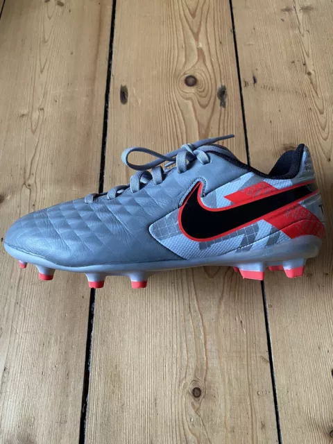 Boys hotsell nike tiempo