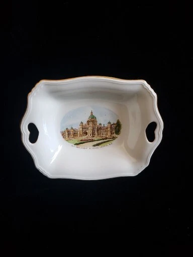 Vtg ROYAL WINTON GRIMWADES ENGLAND Serving Bowl The Parlament Buildings Victoria