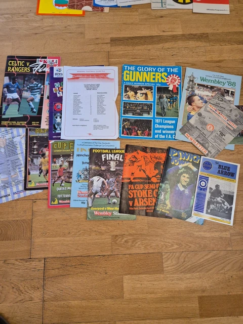 700 FOOTBALL PROGRAMMES mainly 1970s +80s £16.13 - PicClick UK