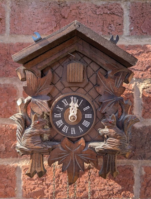 VINTAGE BLACK FOREST Wooden Cuckoo Clock Made in Germany £84.99 ...