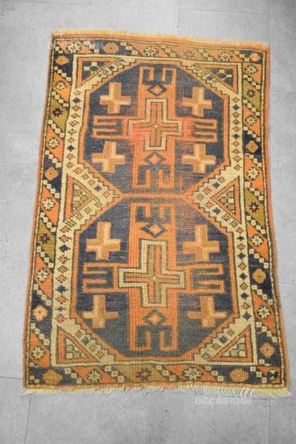 Tappeto Orientale Piccolo Bianco Arancio Blu Con Croci Dimensione 107x70 Cm