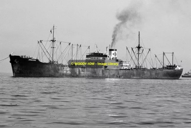 mc2024 - Panamanian Cargo Ship - Armadora , built 1939 - photo 6x4